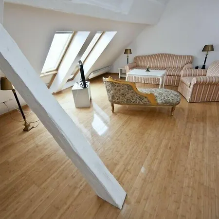 Antiq Palace - Historic Of Europe Любляна