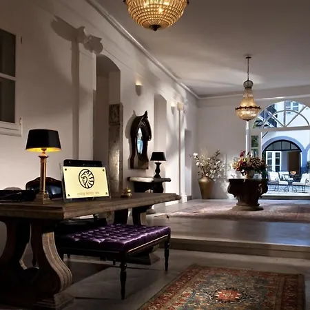 Antiq Palace - Historic Of Europe Lublaň