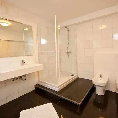 Antiq Palace - Historic Of Europe Hotel 3*