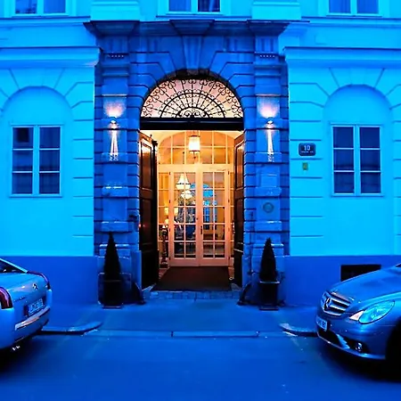 Antiq Palace - Historic Of Europe فندق ليوبليانا