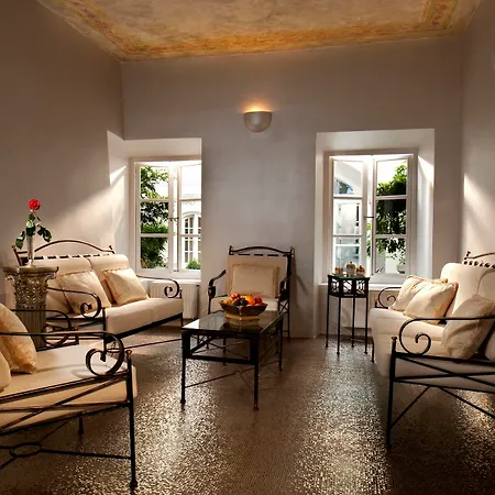 Ξενοδοχείο Antiq Palace - Historic Of Europe 4*