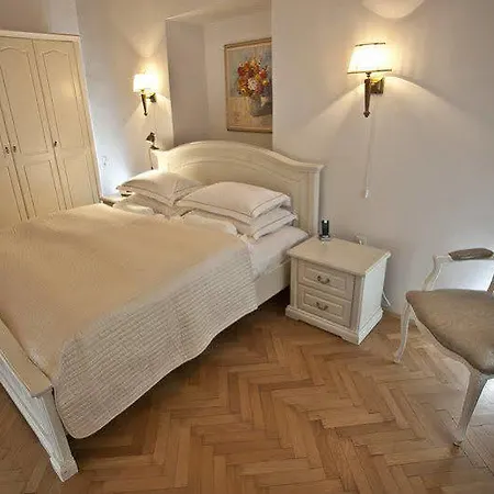Antiq Palace - Historic Of Europe Ξενοδοχείο