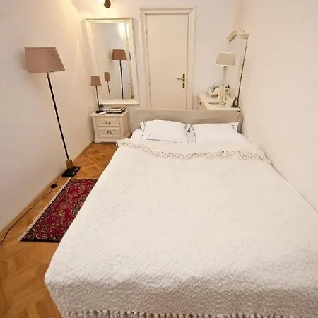 Antiq Palace - Historic Of Europe 4* Любляна