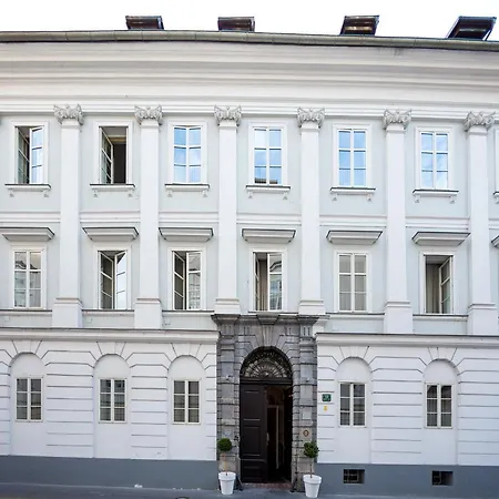 Отель Antiq Palace - Historic Of Europe Любляна
