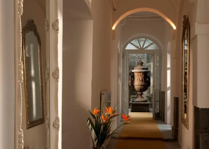 酒店 Antiq Palace - Historic Of Europe 3*