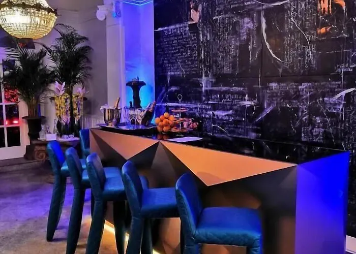 Antiq Palace - Historic Of Europe 酒店 3*