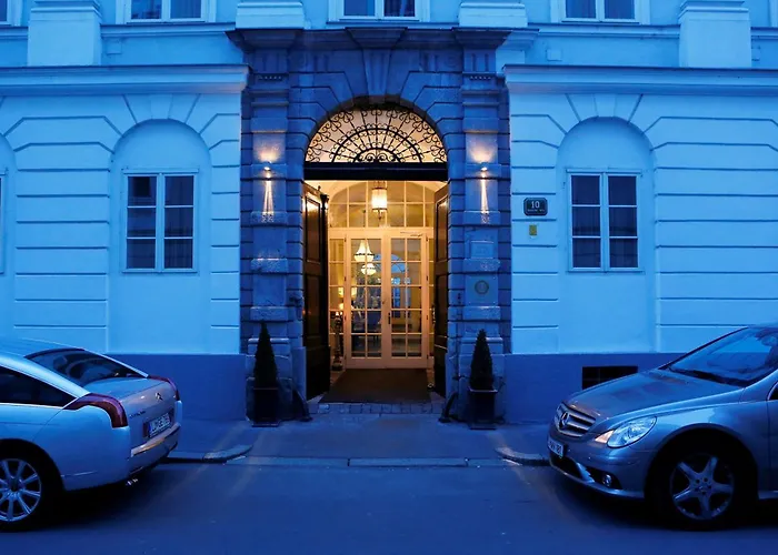 Antiq Palace - Historic Of Europe 3* 卢布尔雅那