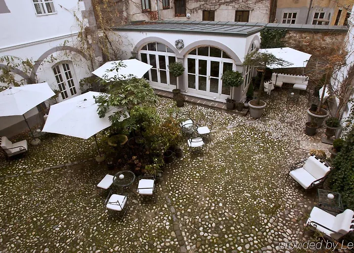 Antiq Palace - Historic Of Europe 卢布尔雅那