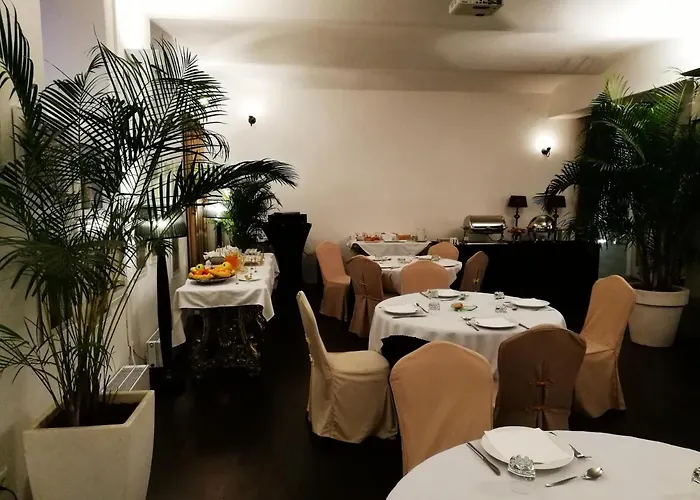 Antiq Palace - Historic Of Europe Hotell Ljubljana