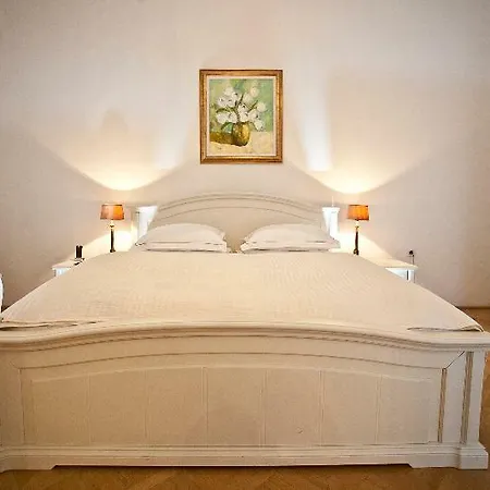 Antiq Palace - Historic Of Europe 3* Laibach